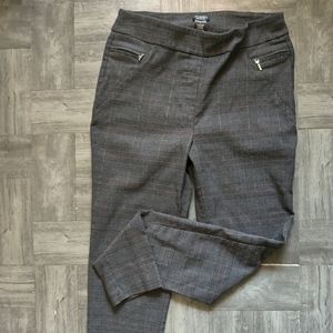 SOHO Pattern Dress Pants Size Large